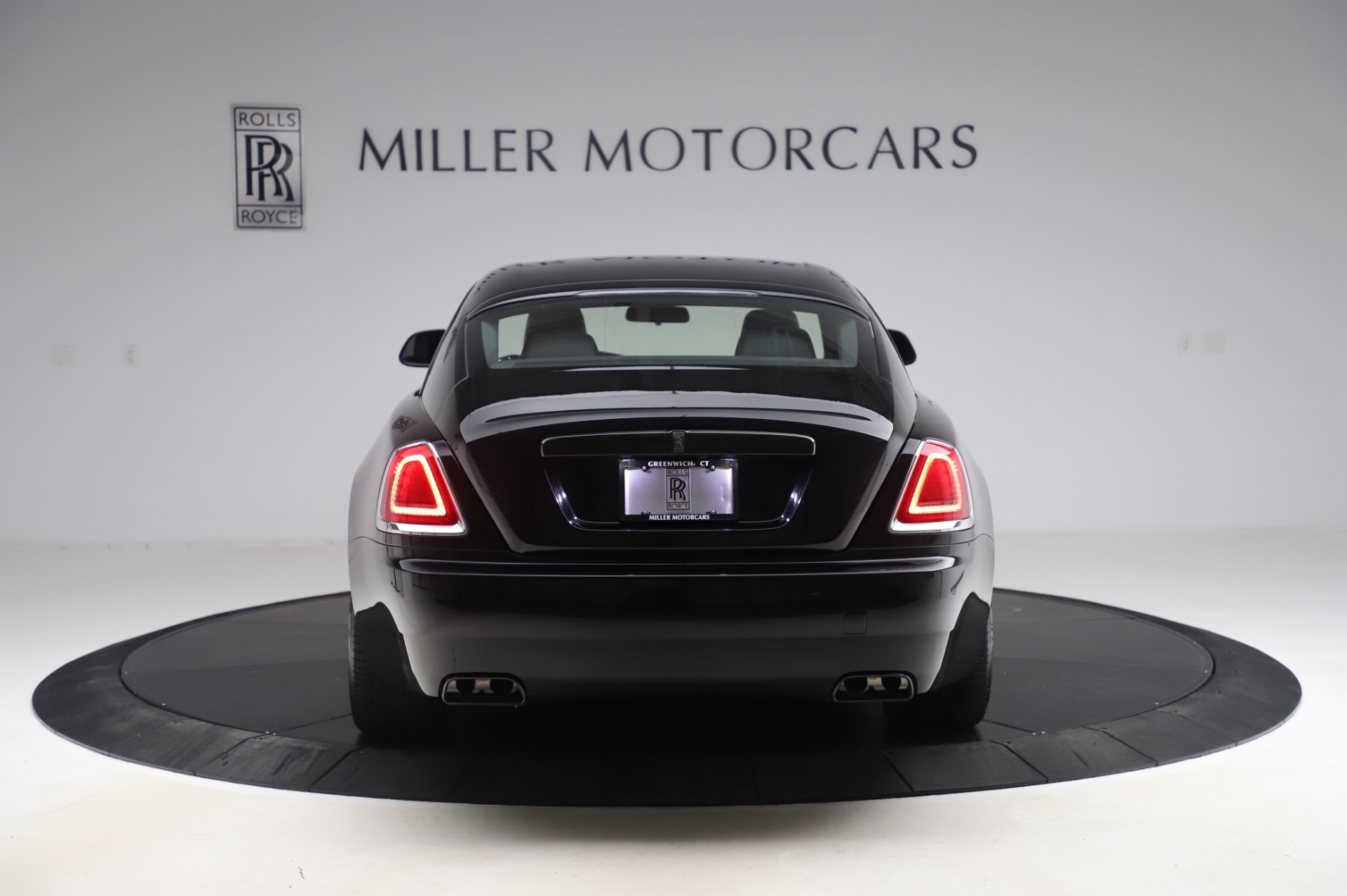 BMW thiết kế lại RollsRoyce hàng đầu với nền tảng và động cơ mới Just Auto