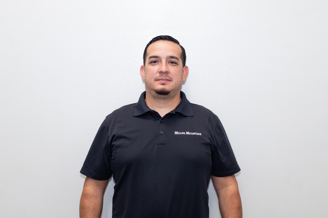 Eddie Cascante - Technician - Aston Martin & Bentley